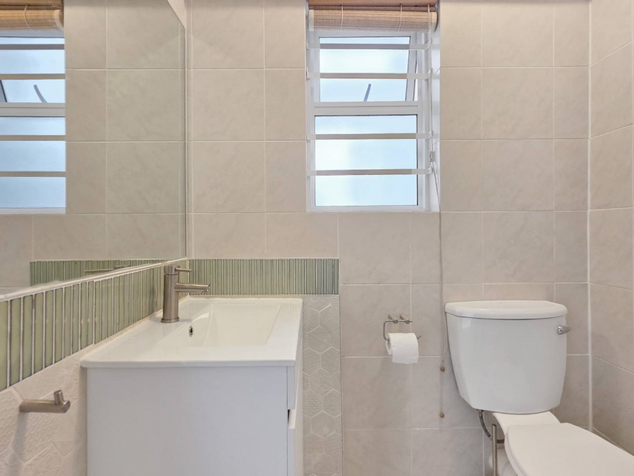 To Let 2 Bedroom Property for Rent in Sea Point Western Cape